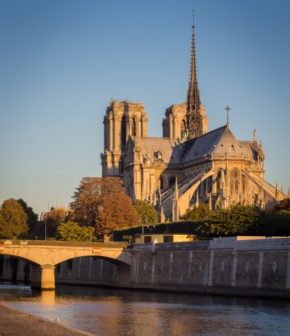 Cathédrale_Notre_Dame,_Paris_30_September_2015